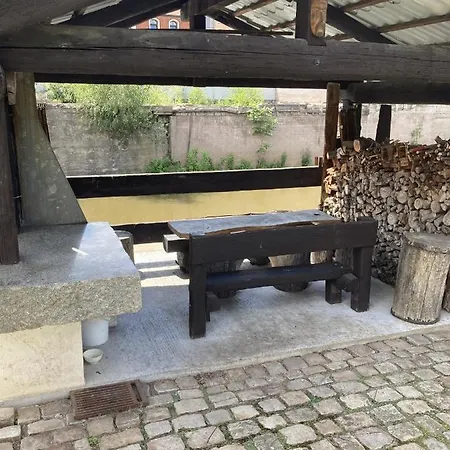Apartman Na Ostrove Beroun Beroun  Buitenkant foto